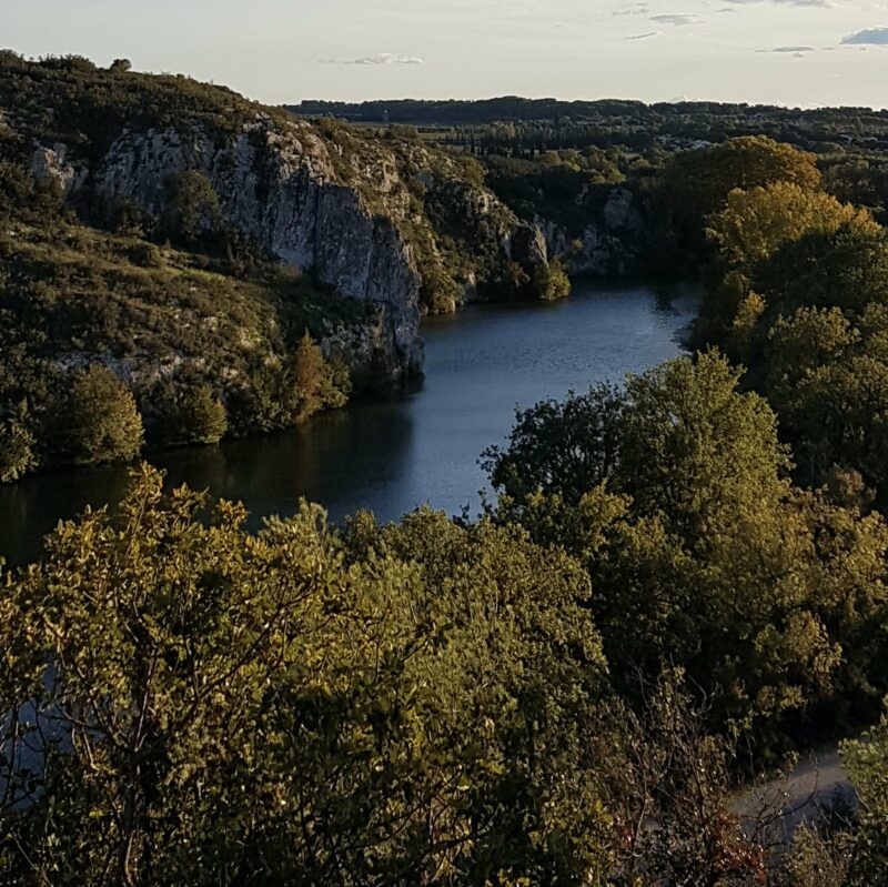 Escalade à La Roque d'Aubais dans le Gard
